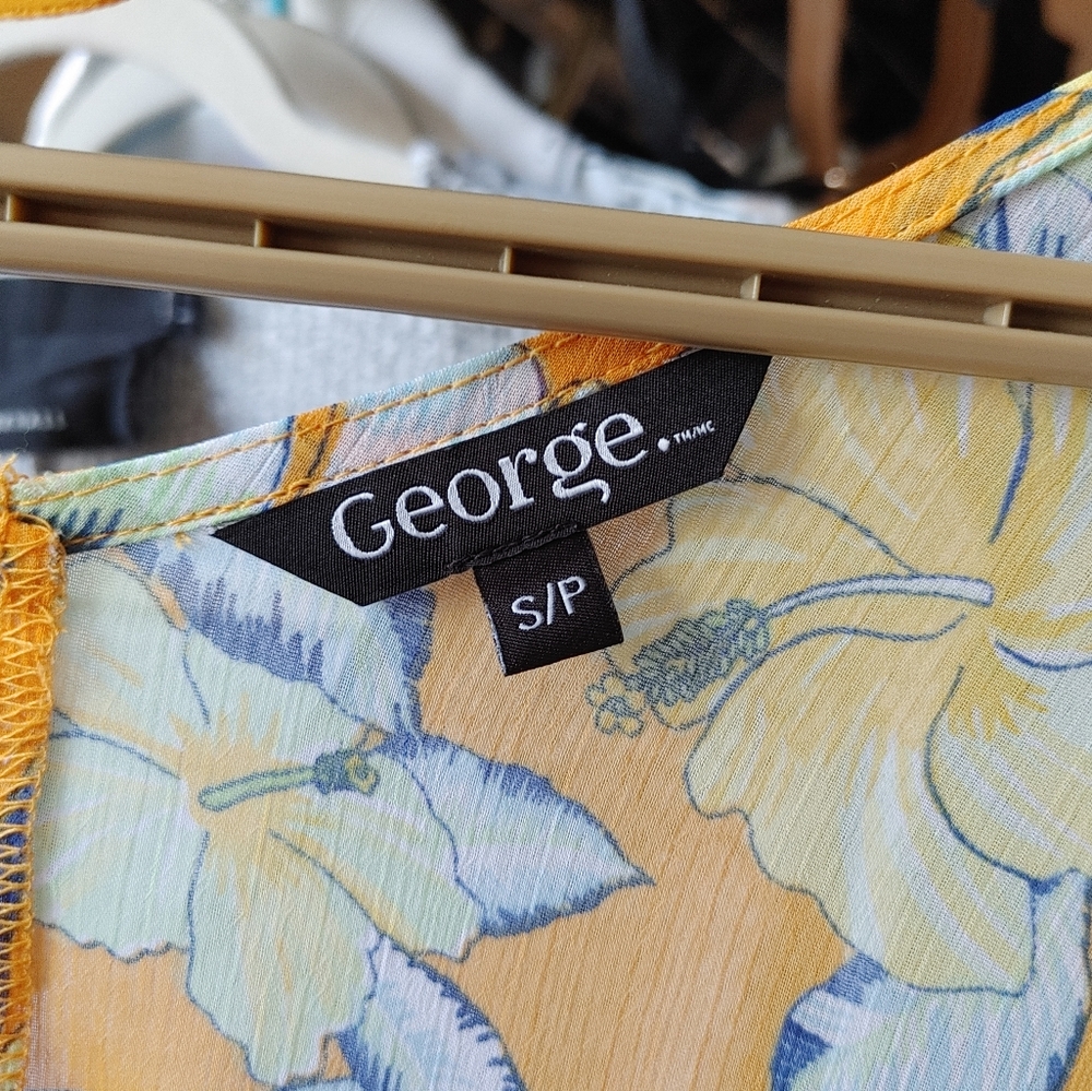 Sheer Floral Yellow Bohemian Maxi Dress - Picture 4 of 6